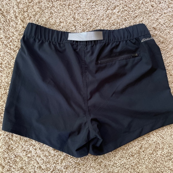 Eddie Bauer EB000263 women’s small shorts - Picture 2 of 4